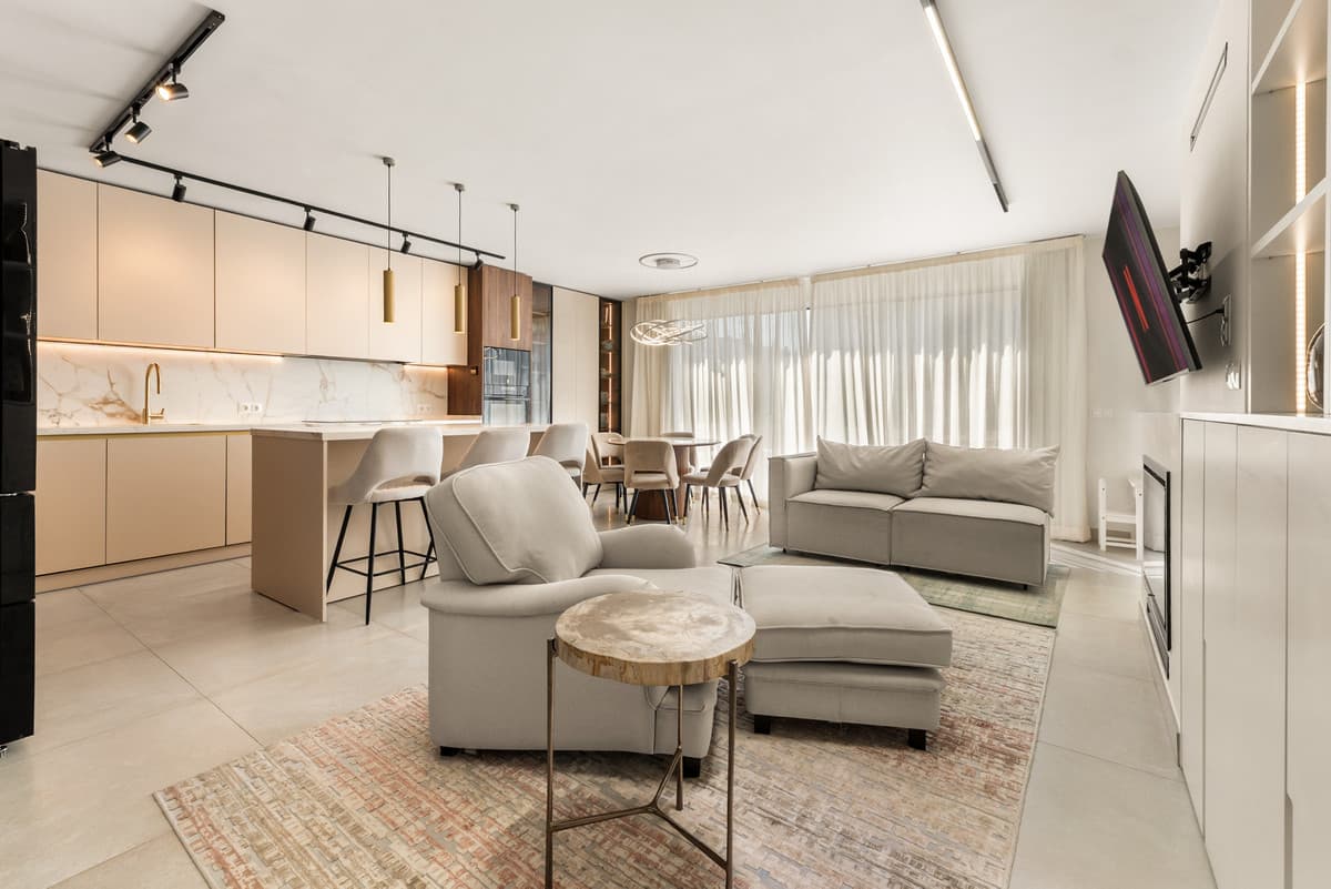 Townhouse in Estepona — photo 3 of 10