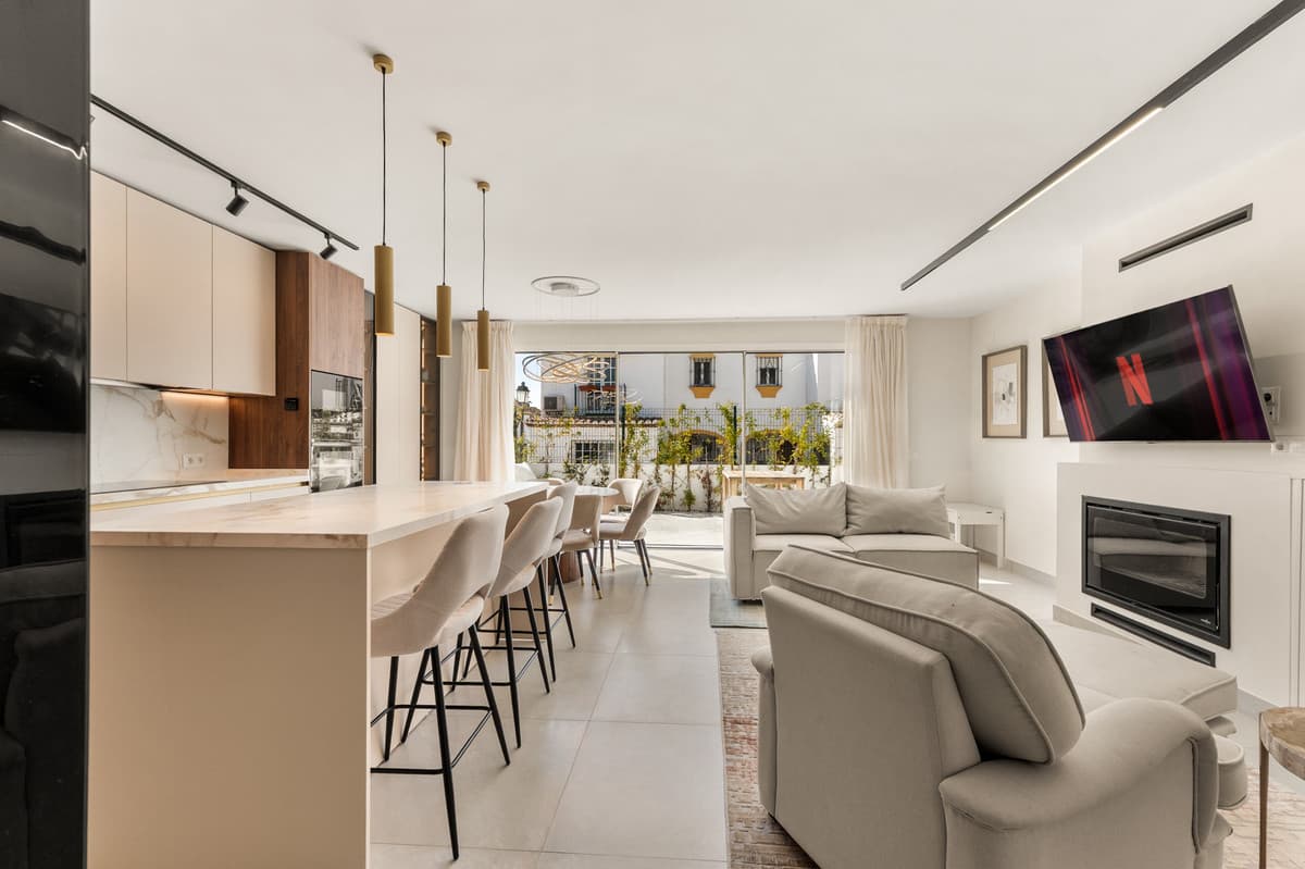 Townhouse in Estepona — photo 4 of 10