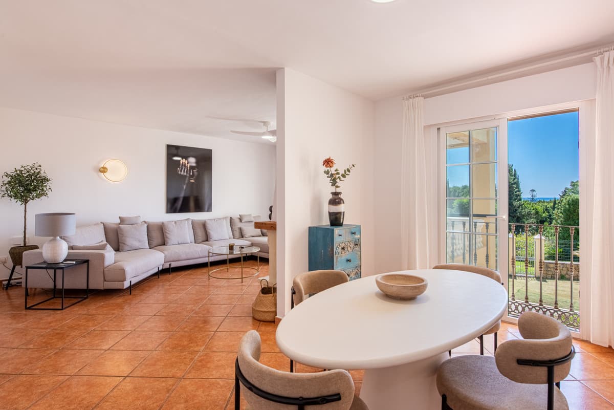 Detached Villa in Estepona — photo 5 of 10