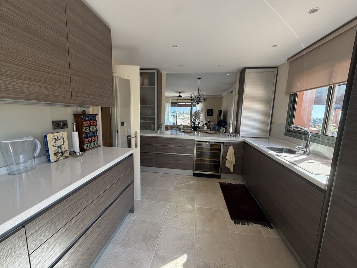 Penthouse in Atalaya — photo 10 of 10