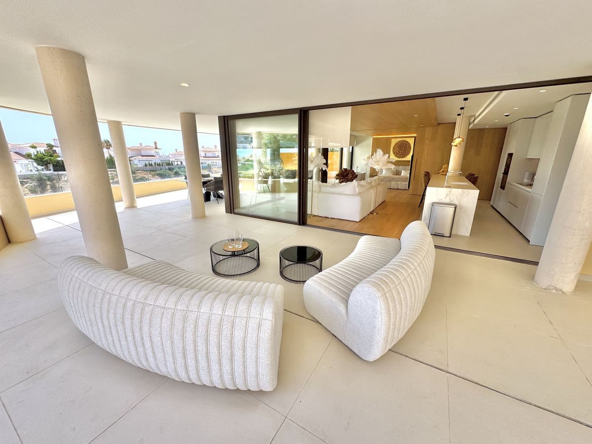 Ground Floor Apartment in Benalmadena Costa — photo 3 of 10