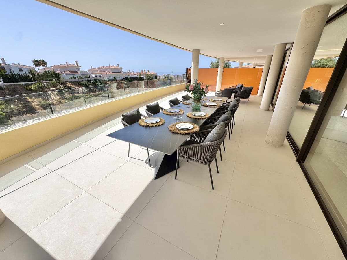 Ground Floor Apartment in Benalmadena Costa — photo 4 of 10