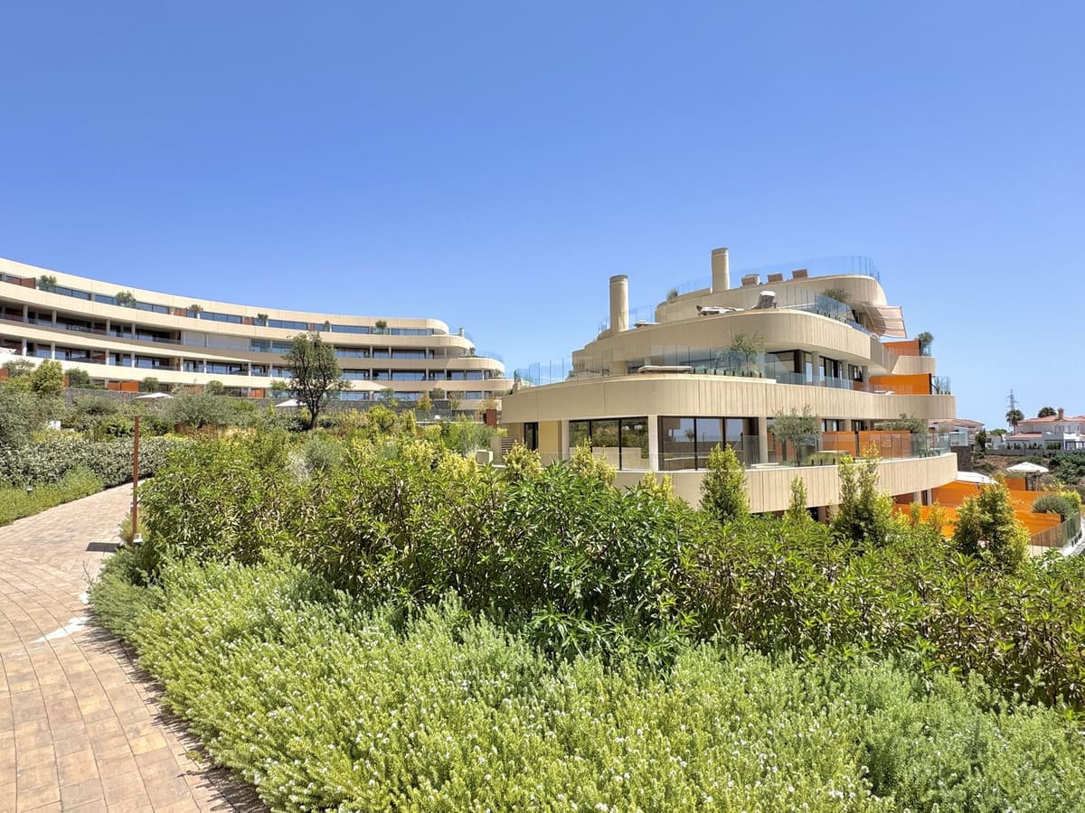 Ground Floor Apartment in Benalmadena Costa — photo 8 of 10