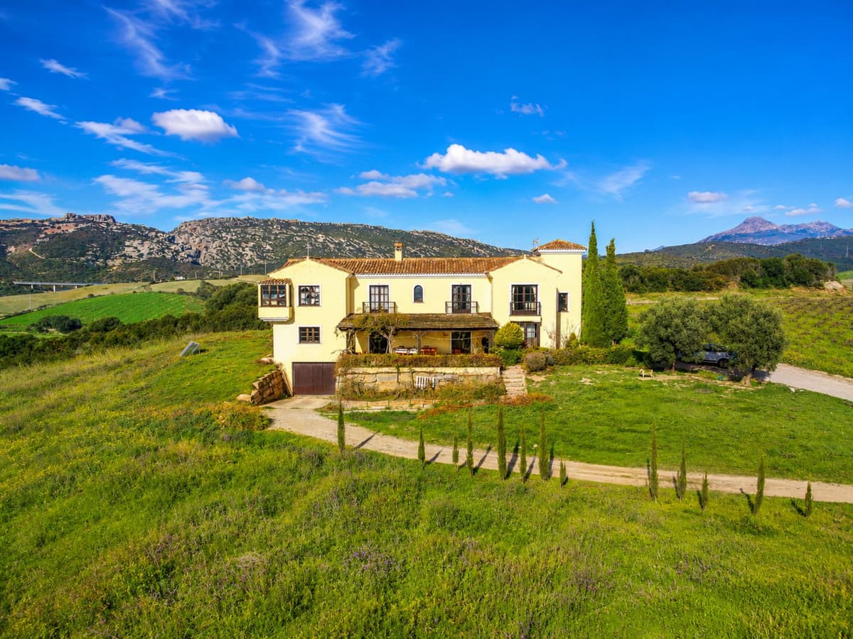 Cortijo in Casares — photo 2 of 10