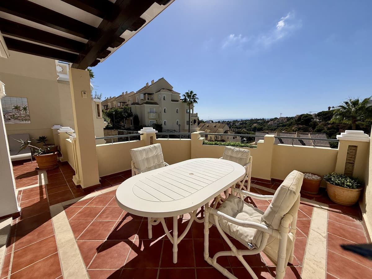 Penthouse Duplex in Elviria — photo 10 of 10