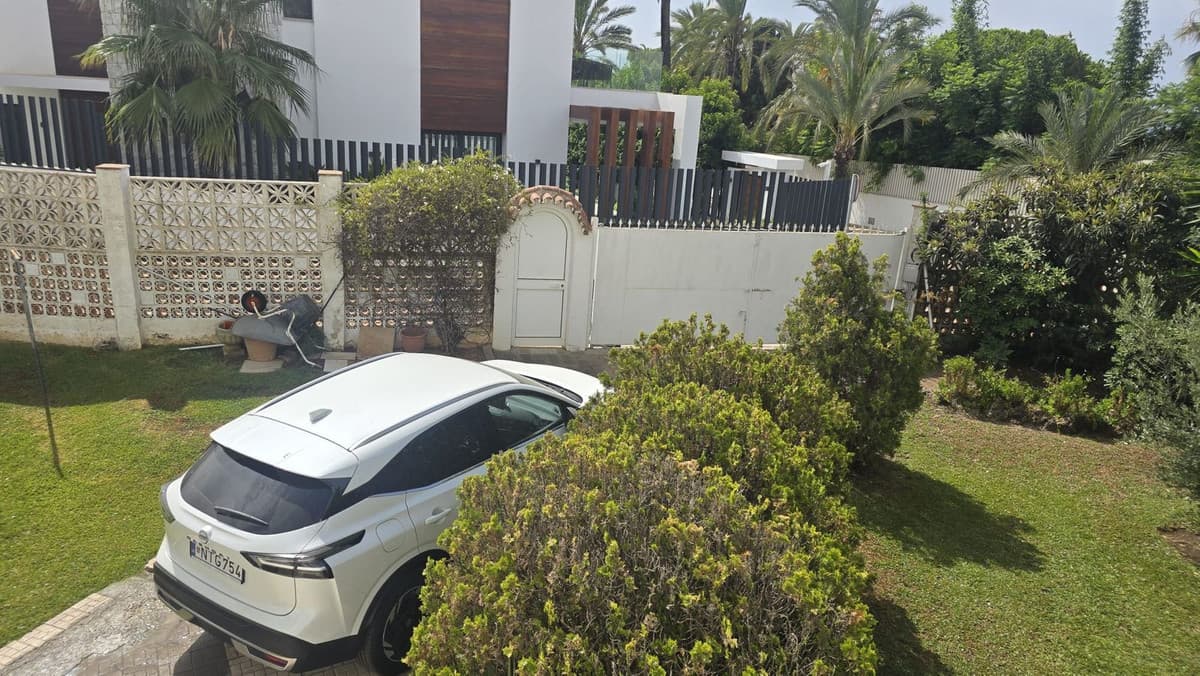 Detached Villa in Marbesa — photo 5 of 10