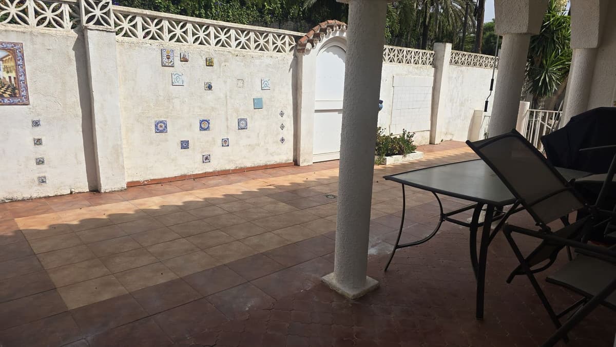 Detached Villa in Marbesa — photo 8 of 10