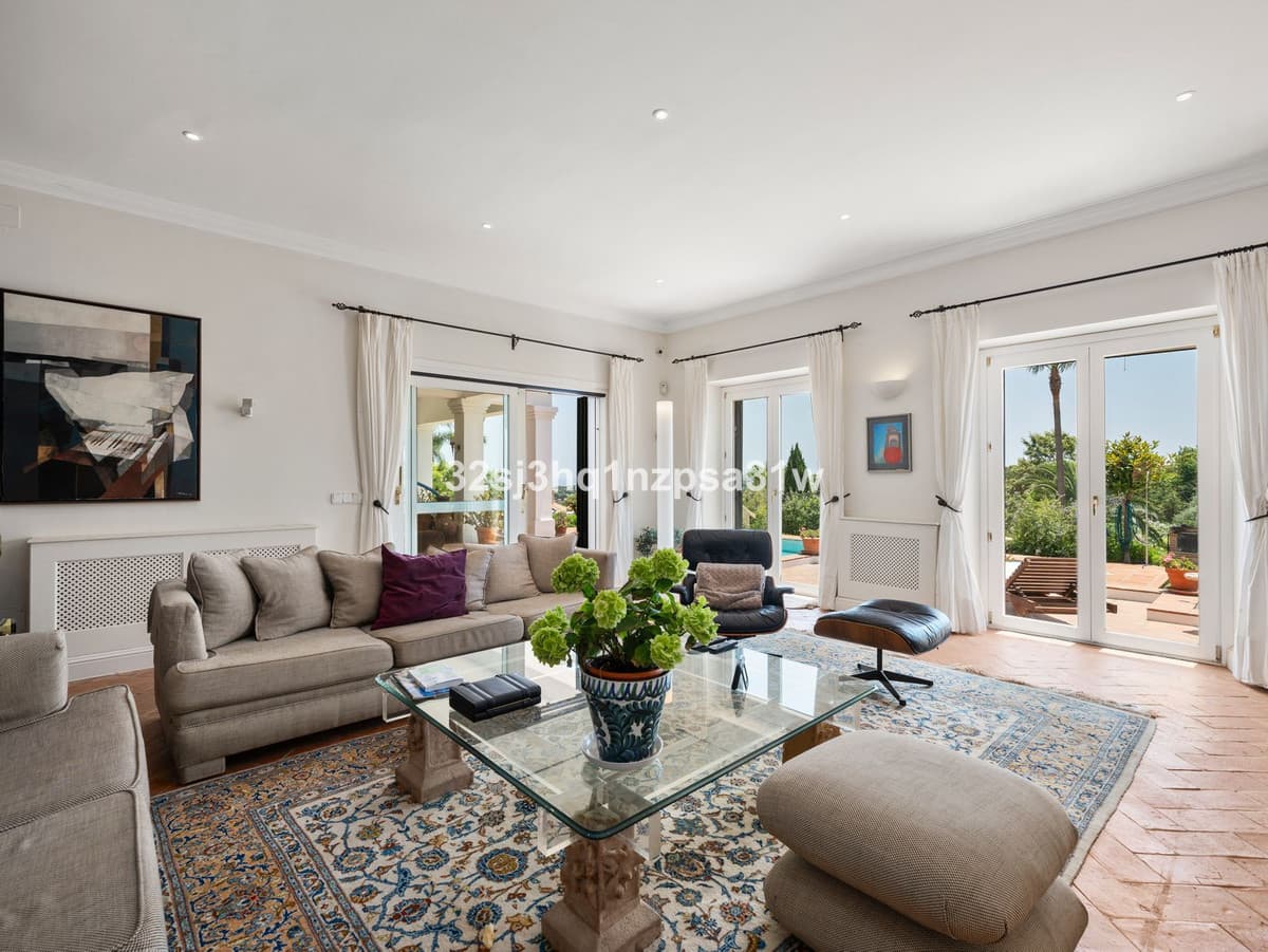 Detached Villa in Sotogrande — photo 8 of 10