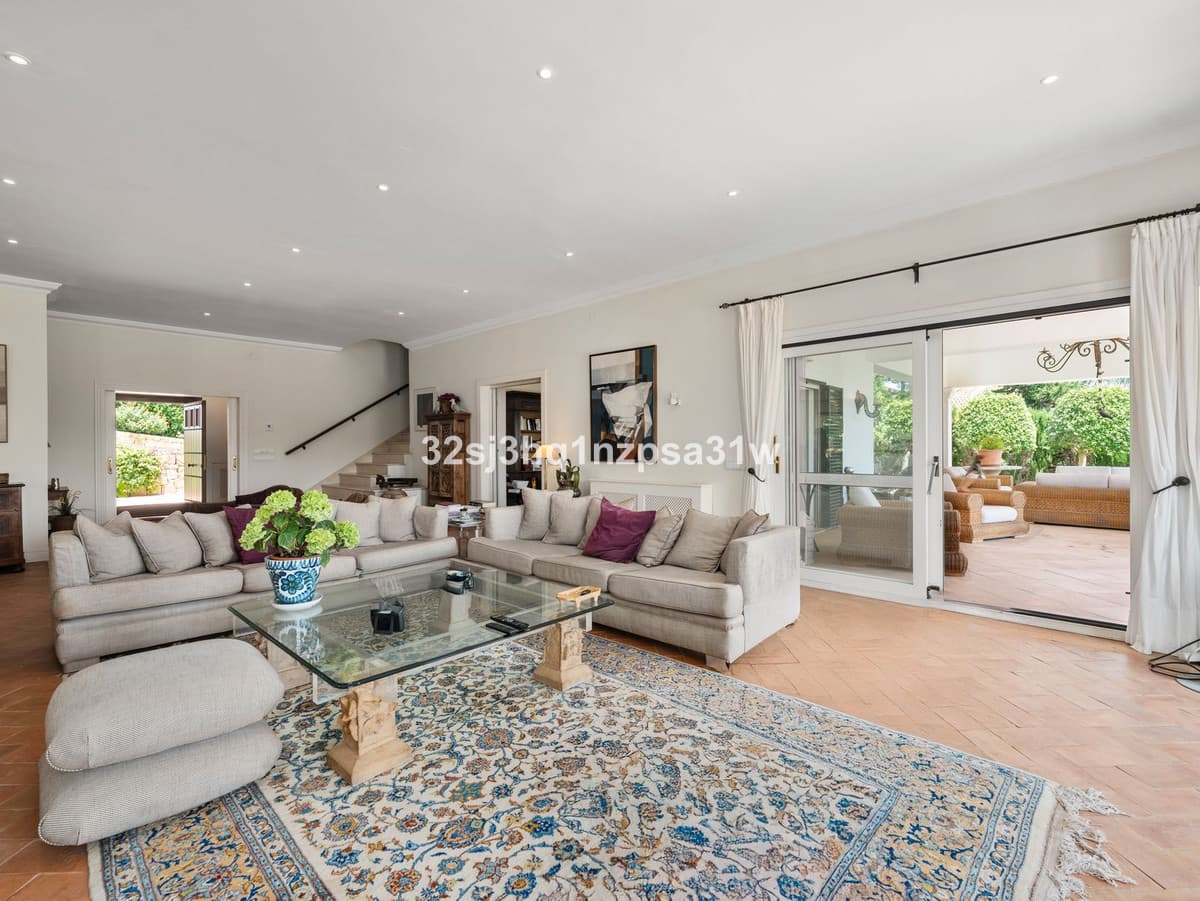 Detached Villa in Sotogrande — photo 9 of 10