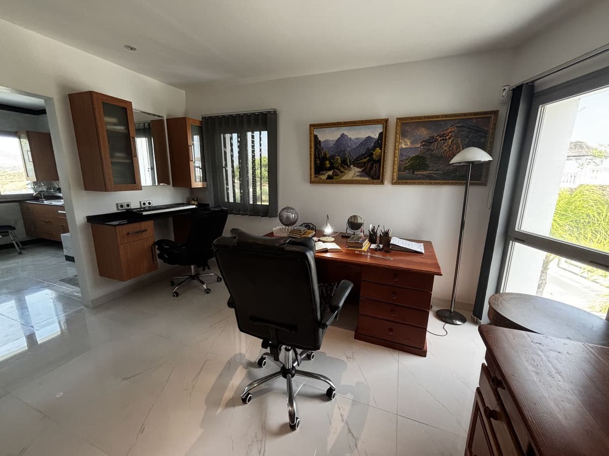 Detached Villa in La Cala Golf — photo 16 of 20