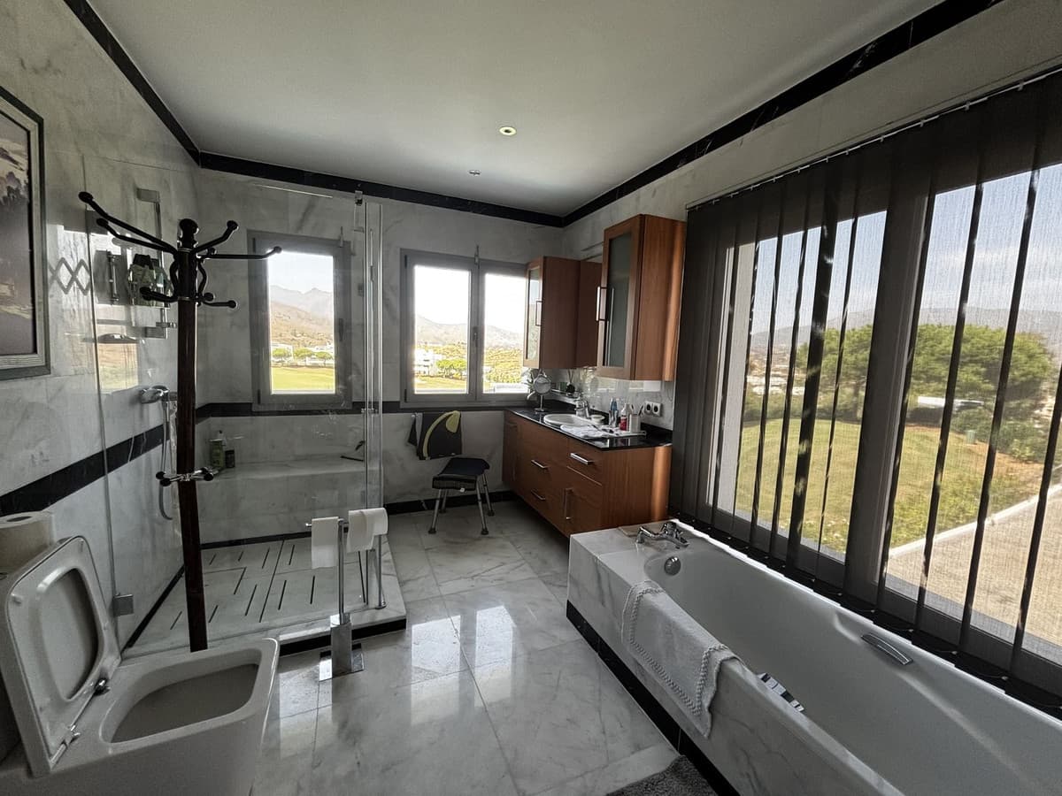 Detached Villa in La Cala Golf — photo 17 of 20