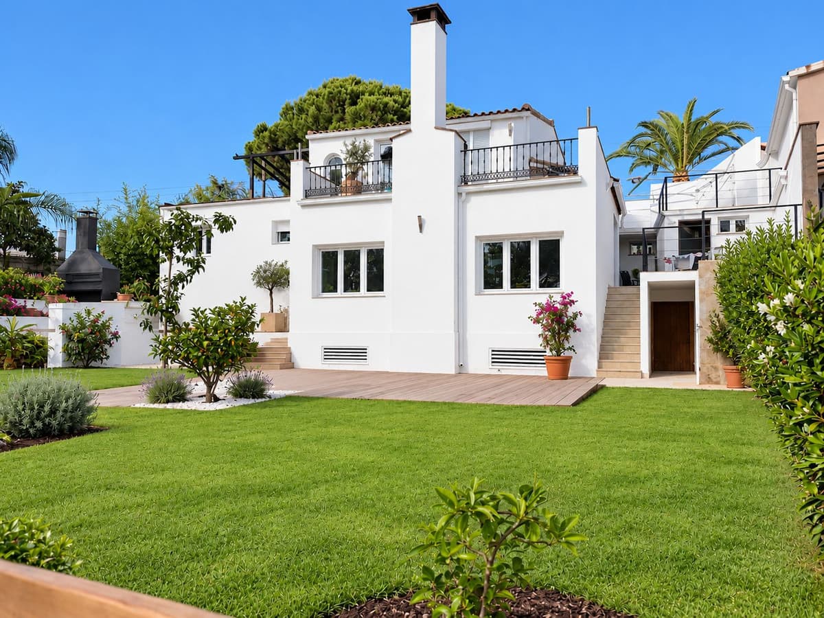 Detached Villa in El Rosario — photo 1 of 10