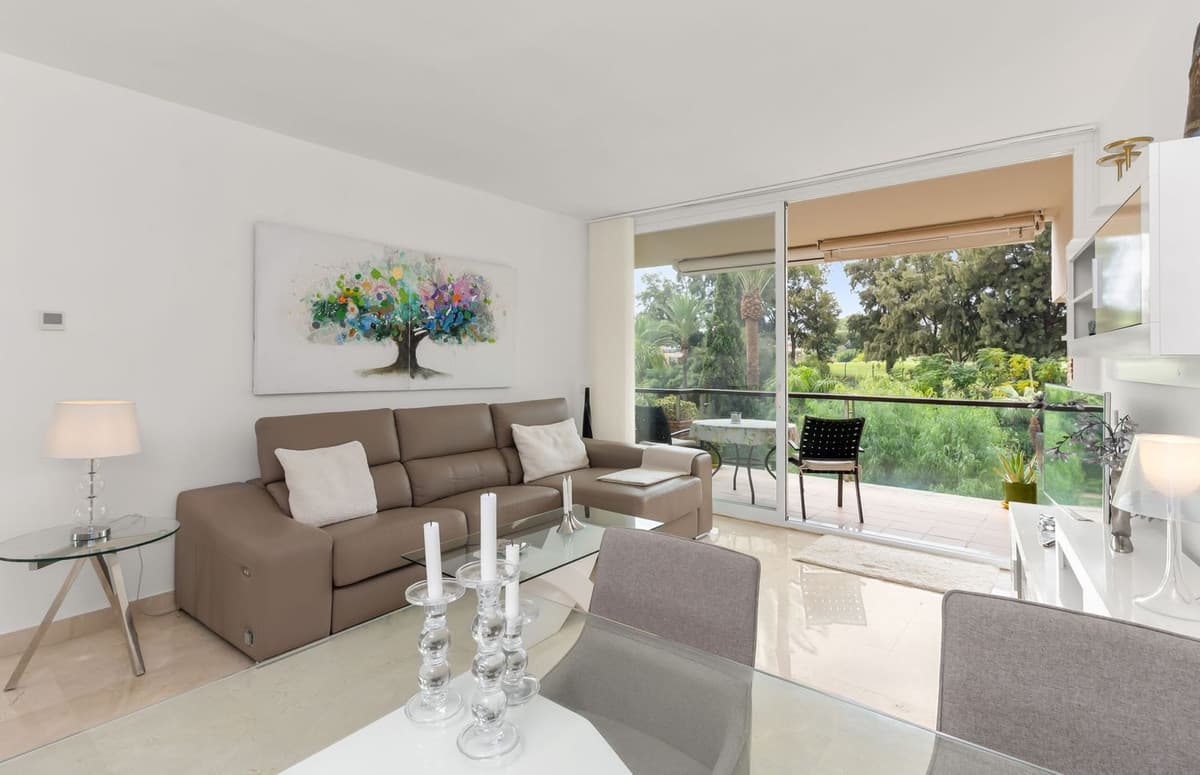 Middle Floor Apartment in Miraflores — photo 6 of 10