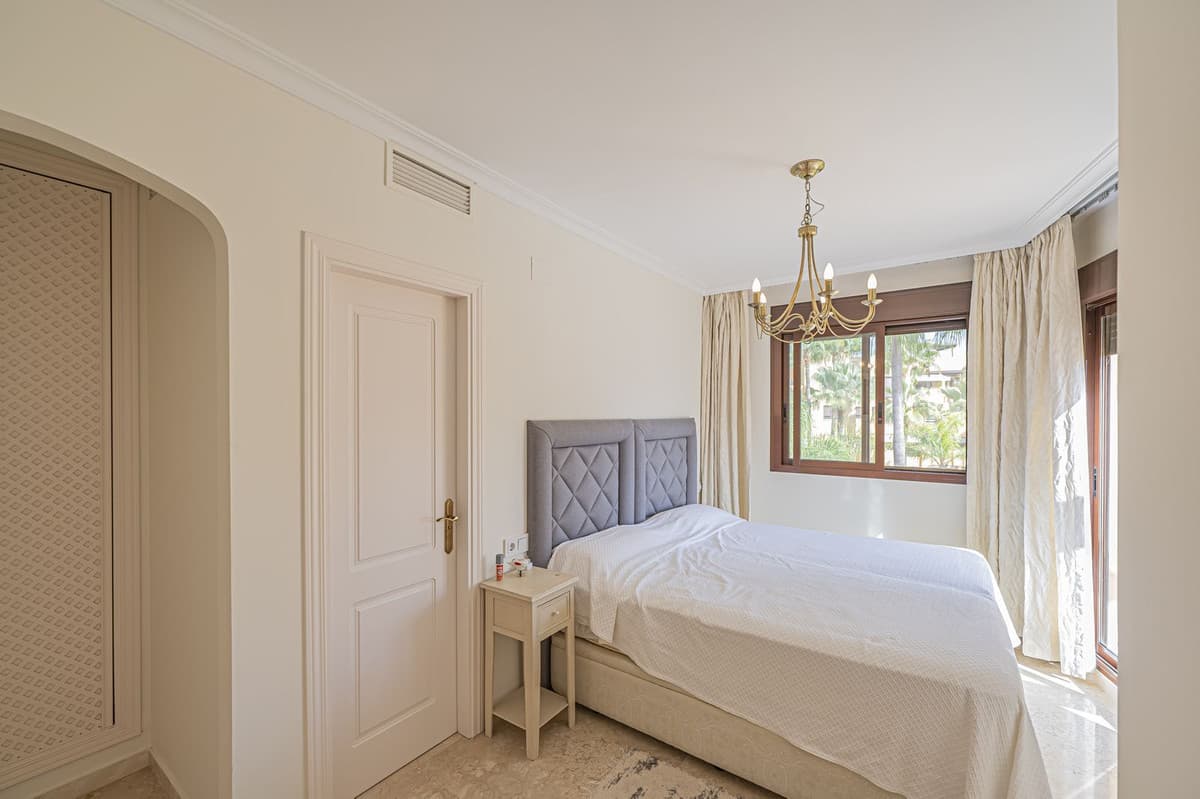 Middle Floor Apartment in Costalita — photo 4 of 10