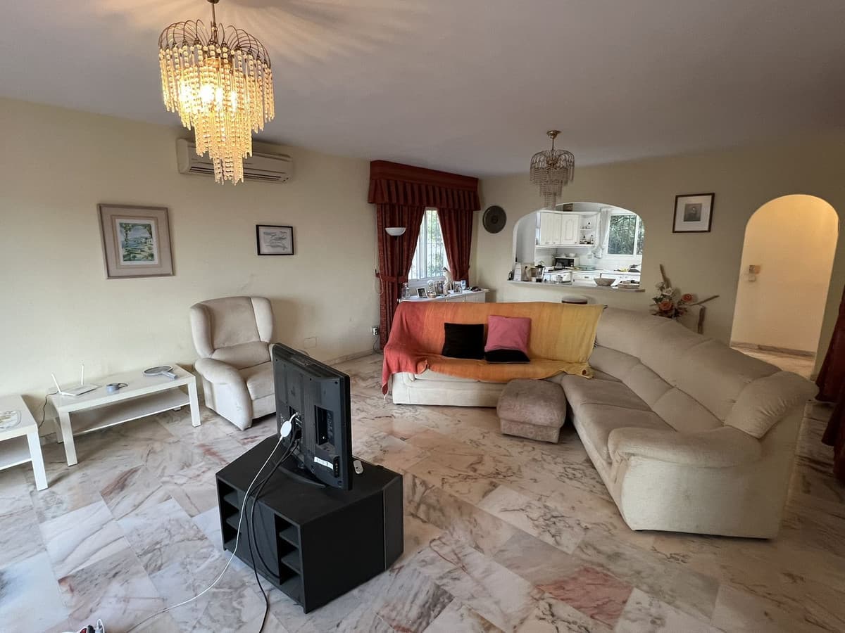 Detached Villa in Mijas — photo 9 of 10