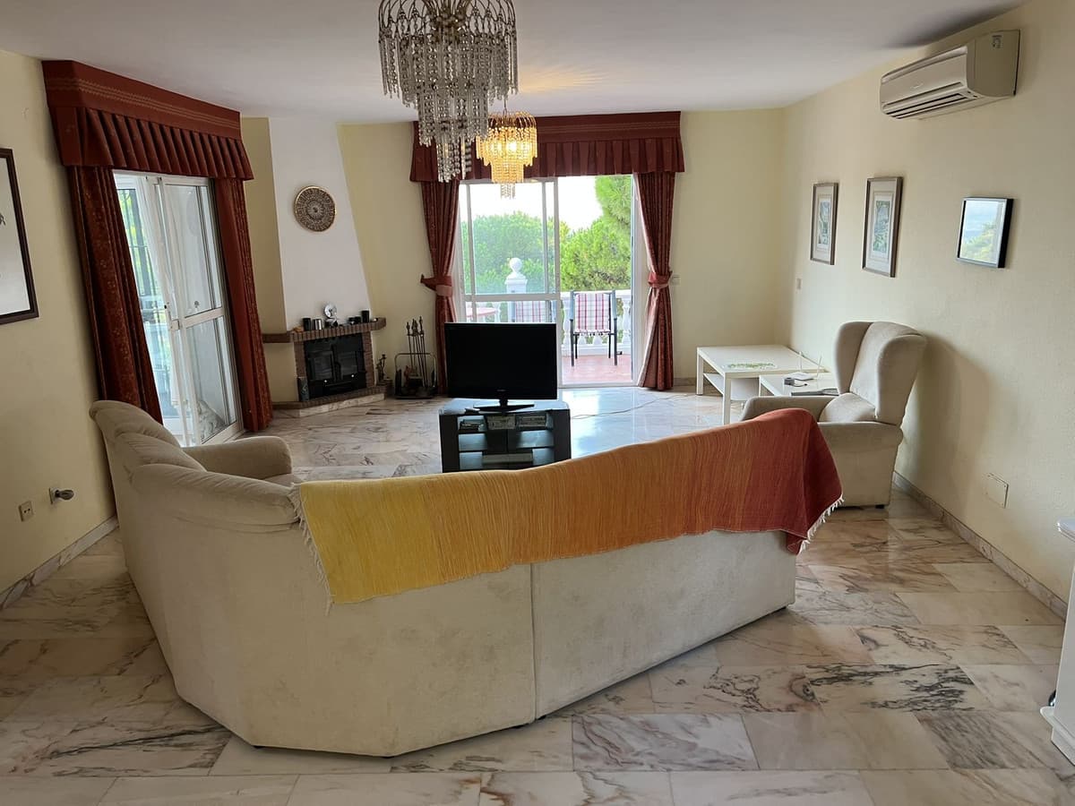Detached Villa in Mijas — photo 10 of 10