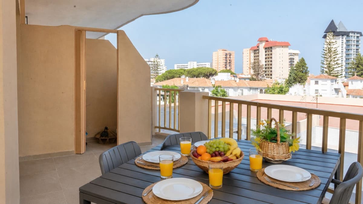 Middle Floor Apartment in Fuengirola — photo 7 of 10