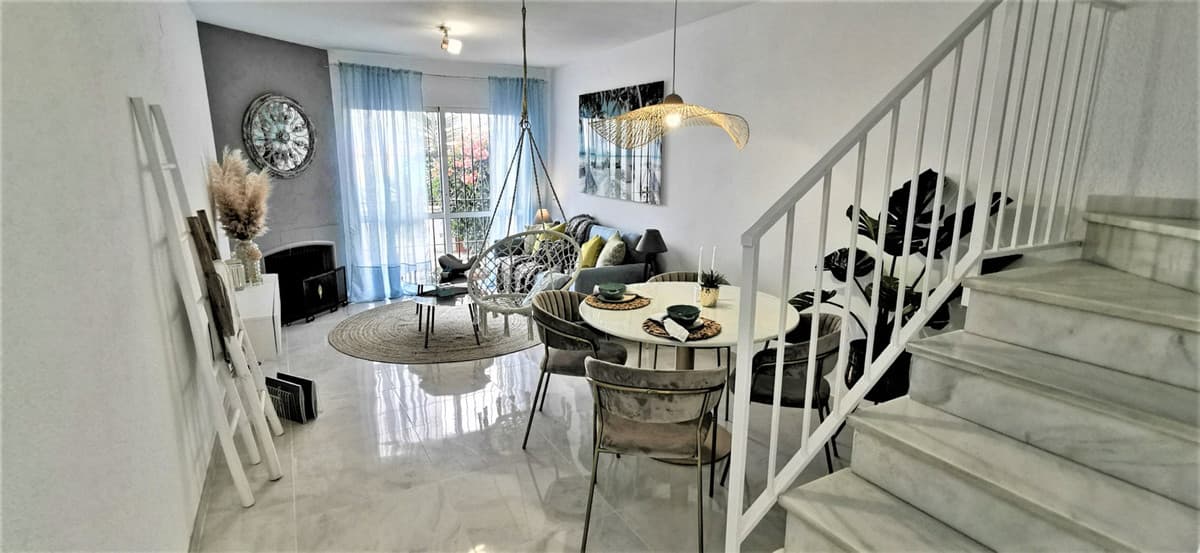 Townhouse in Estepona — photo 5 of 10