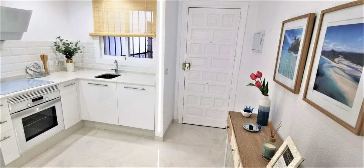 Townhouse in Estepona — photo 9 of 10