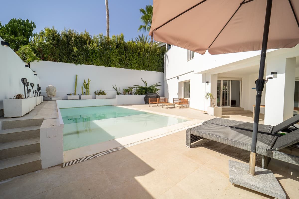 Detached Villa in Marbesa — photo 4 of 10