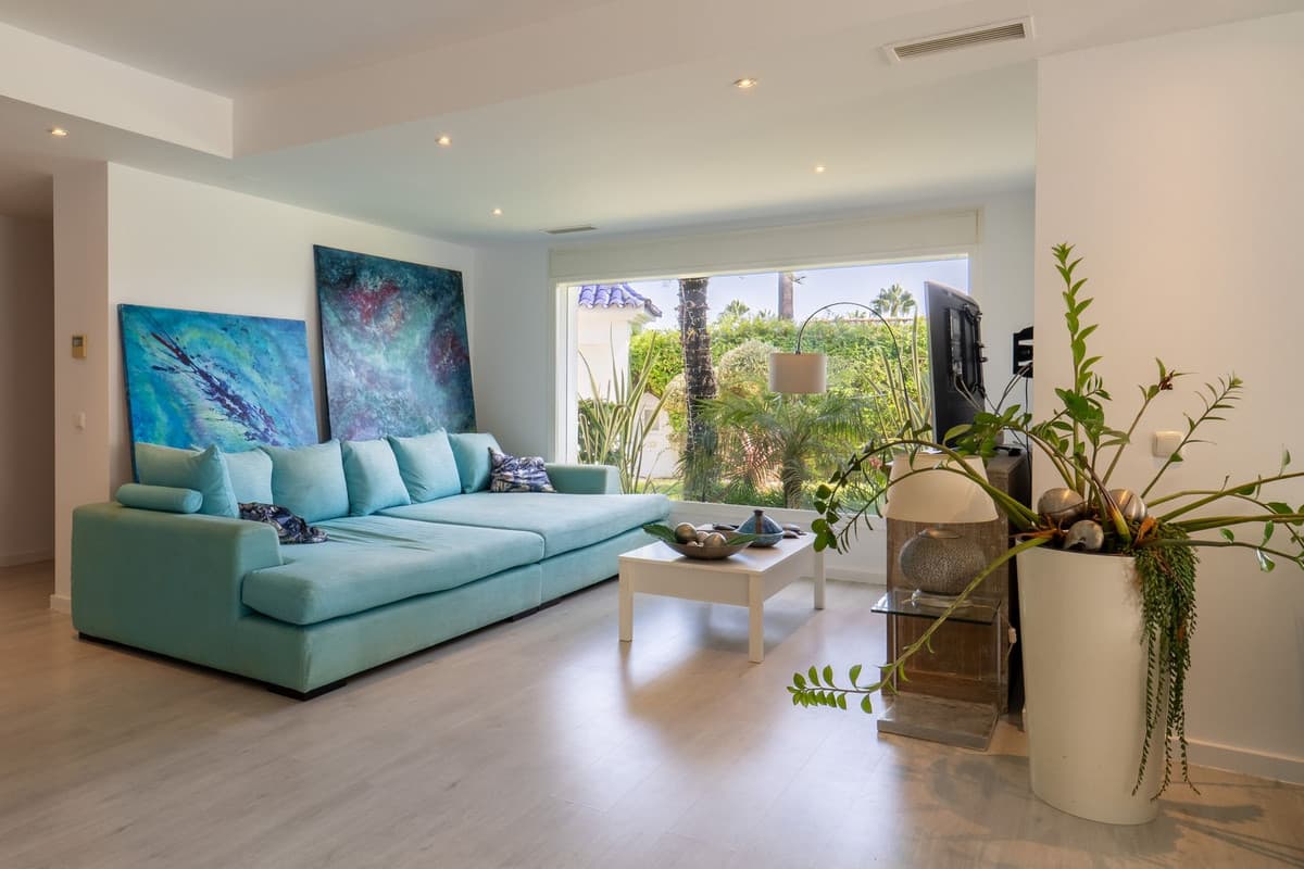 Detached Villa in Marbesa — photo 9 of 10