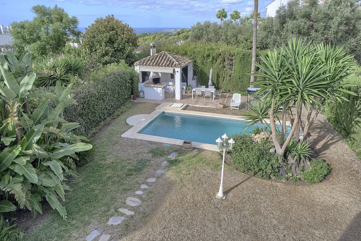 Detached Villa in Marbella — photo 2 of 10