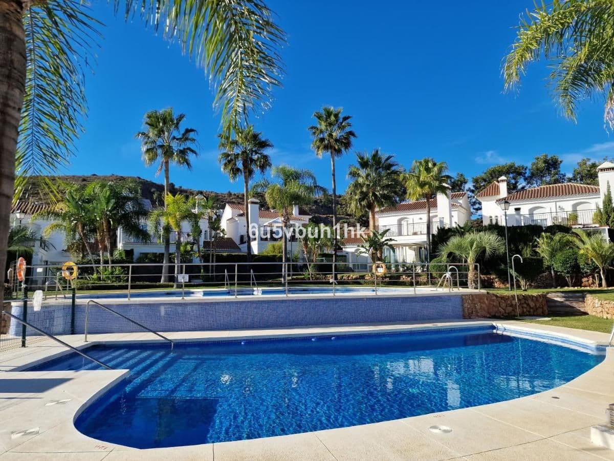 Townhouse in Riviera del Sol — photo 3 of 10