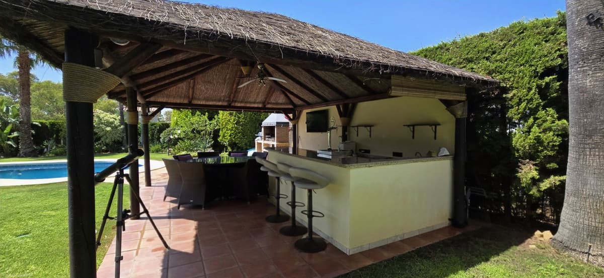 Detached Villa in Calahonda — photo 8 of 10
