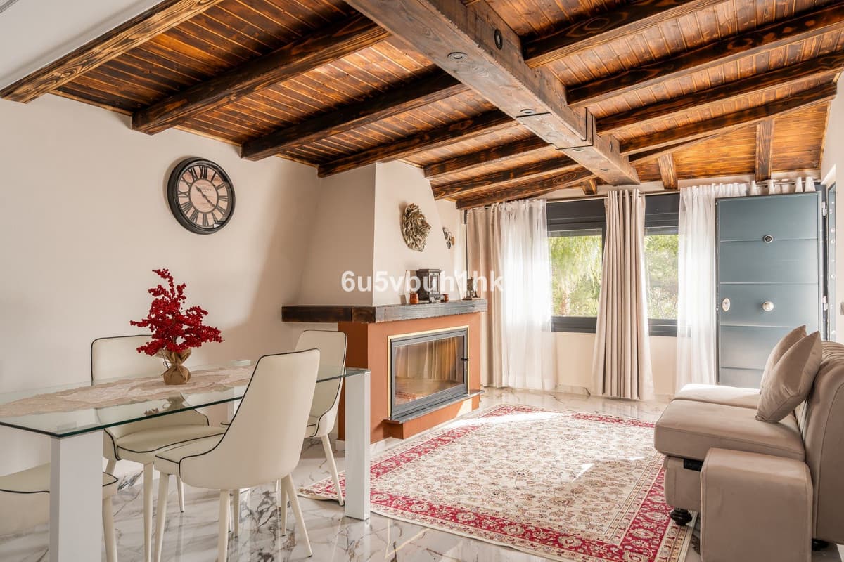 Cortijo in Casarabonela — photo 1 of 10