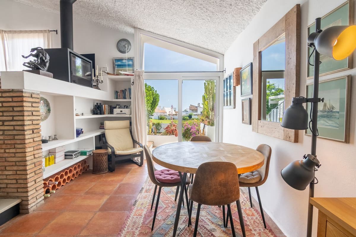 Semi-Detached House in Estepona — photo 5 of 10