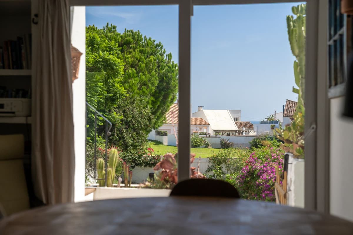 Semi-Detached House in Estepona — photo 6 of 10