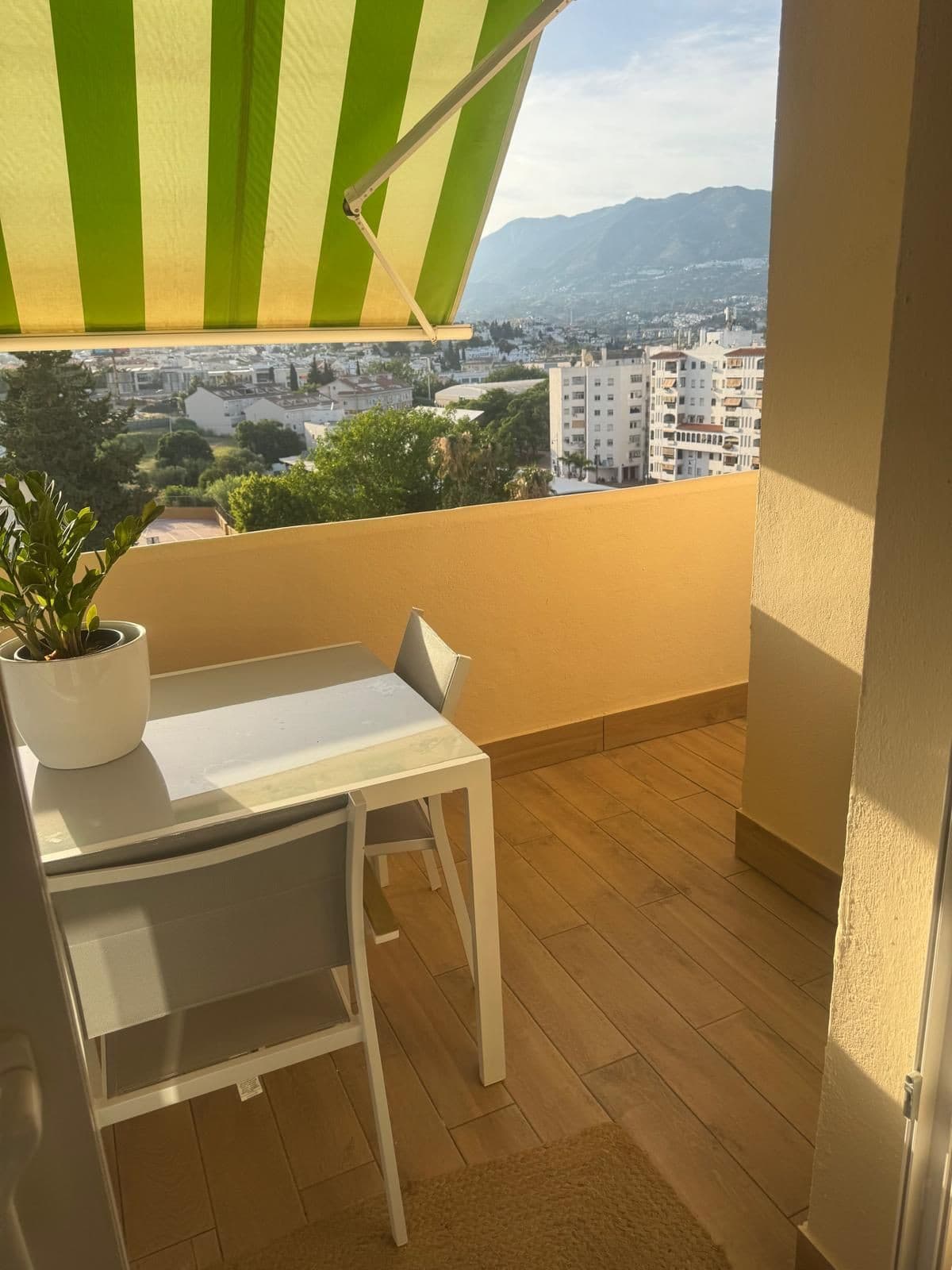 Top Floor Apartment in Fuengirola — photo 3 of 10