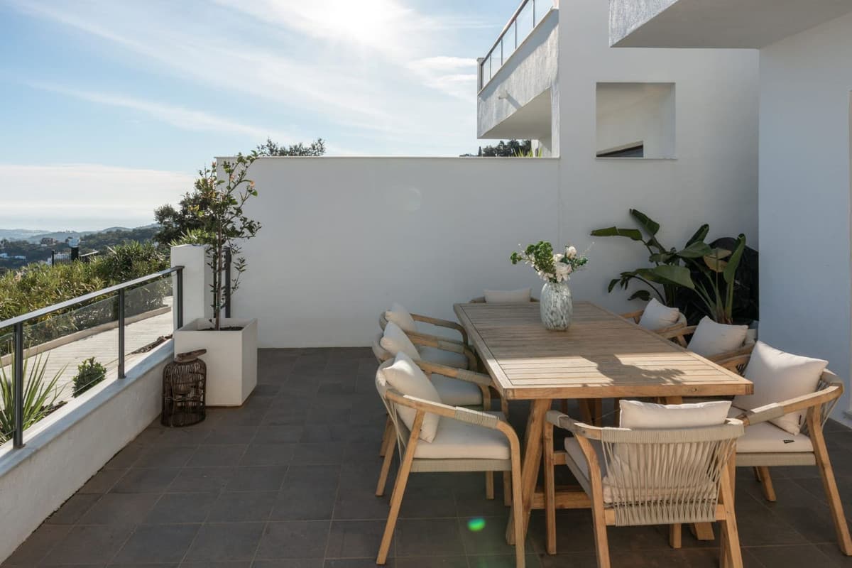 Townhouse in La Mairena — photo 3 of 10