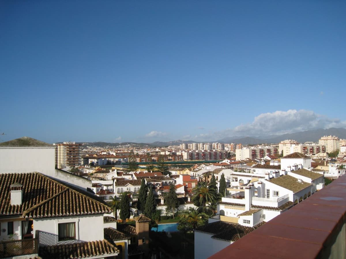 Penthouse in Fuengirola — photo 1 of 10