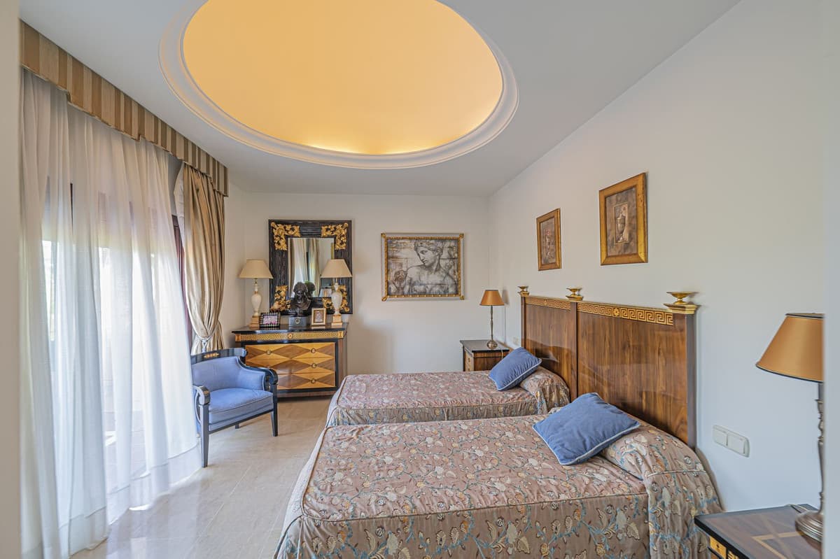 Penthouse in Puerto Banús — photo 8 of 10
