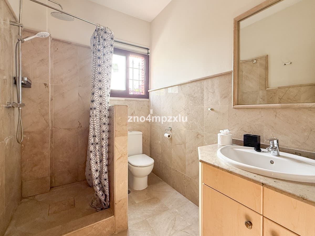 Detached Villa in Guadalmina Baja — photo 10 of 10
