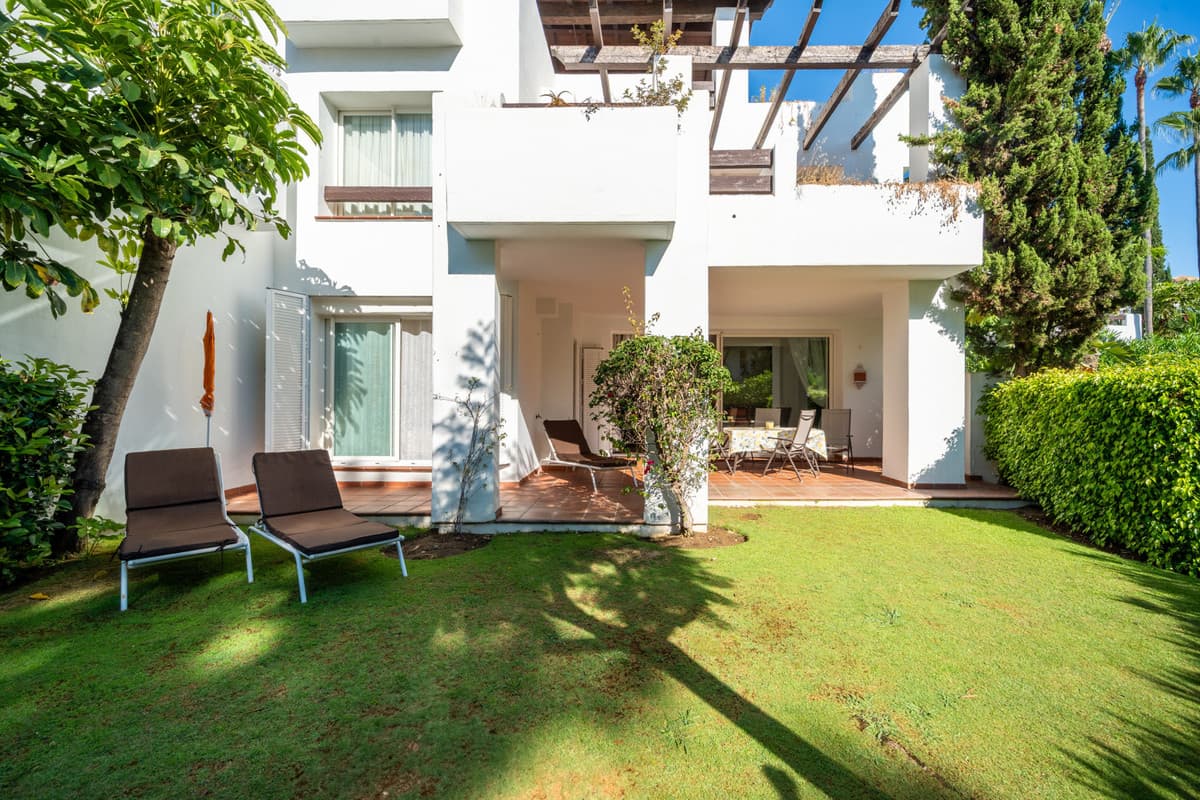 Ground Floor Apartment in Estepona — photo 7 of 10