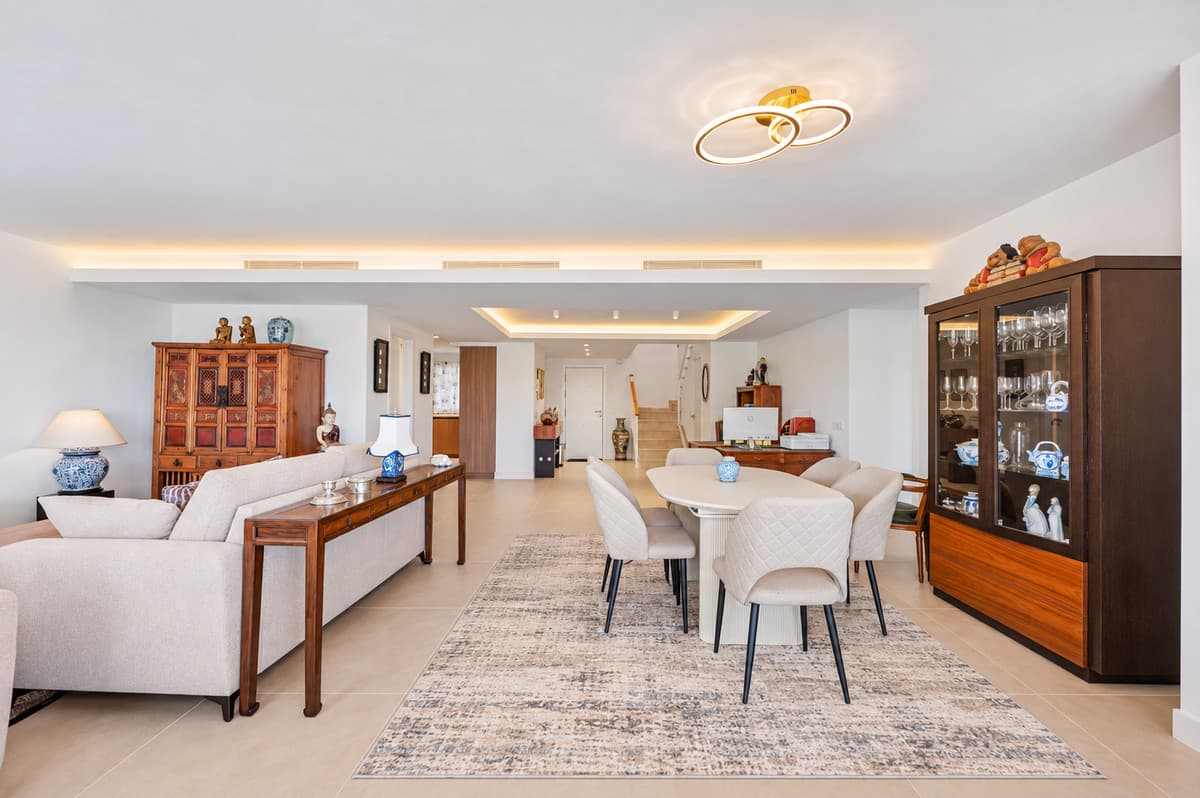Penthouse Duplex in Guadalmina Alta — photo 2 of 10