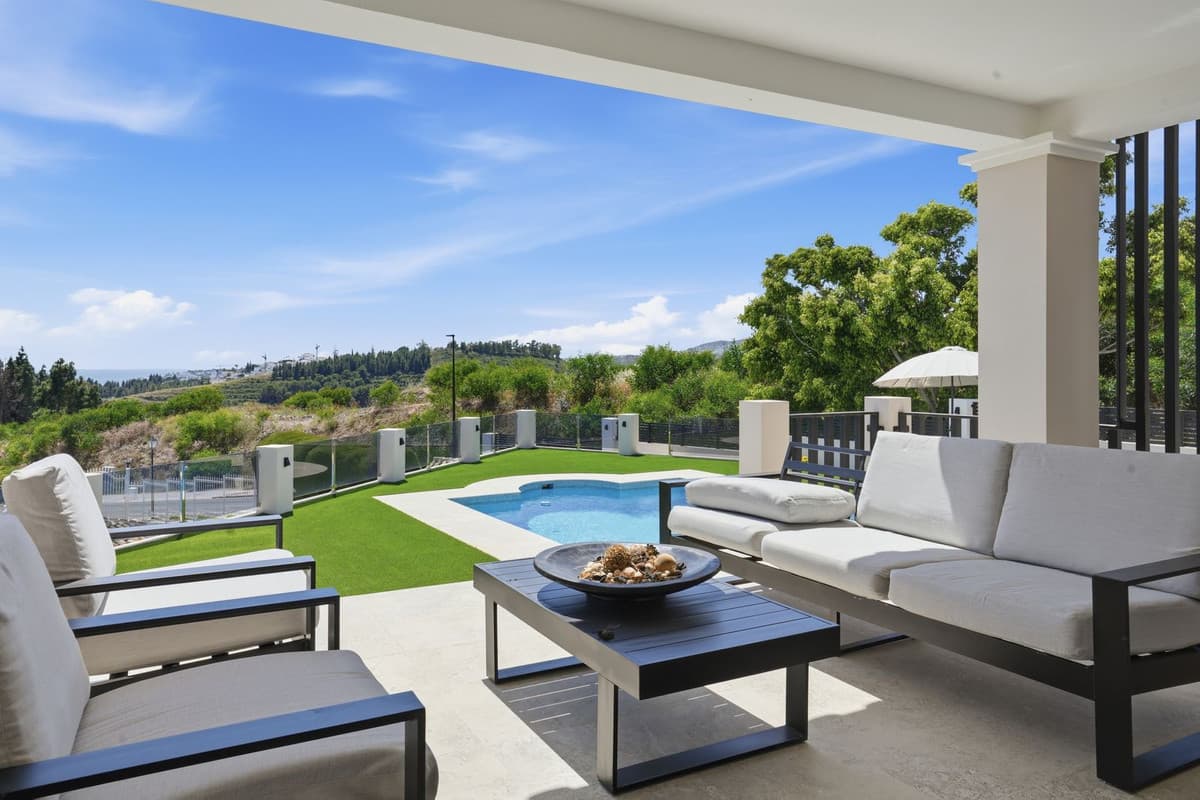 Detached Villa in El Chaparral — photo 8 of 10