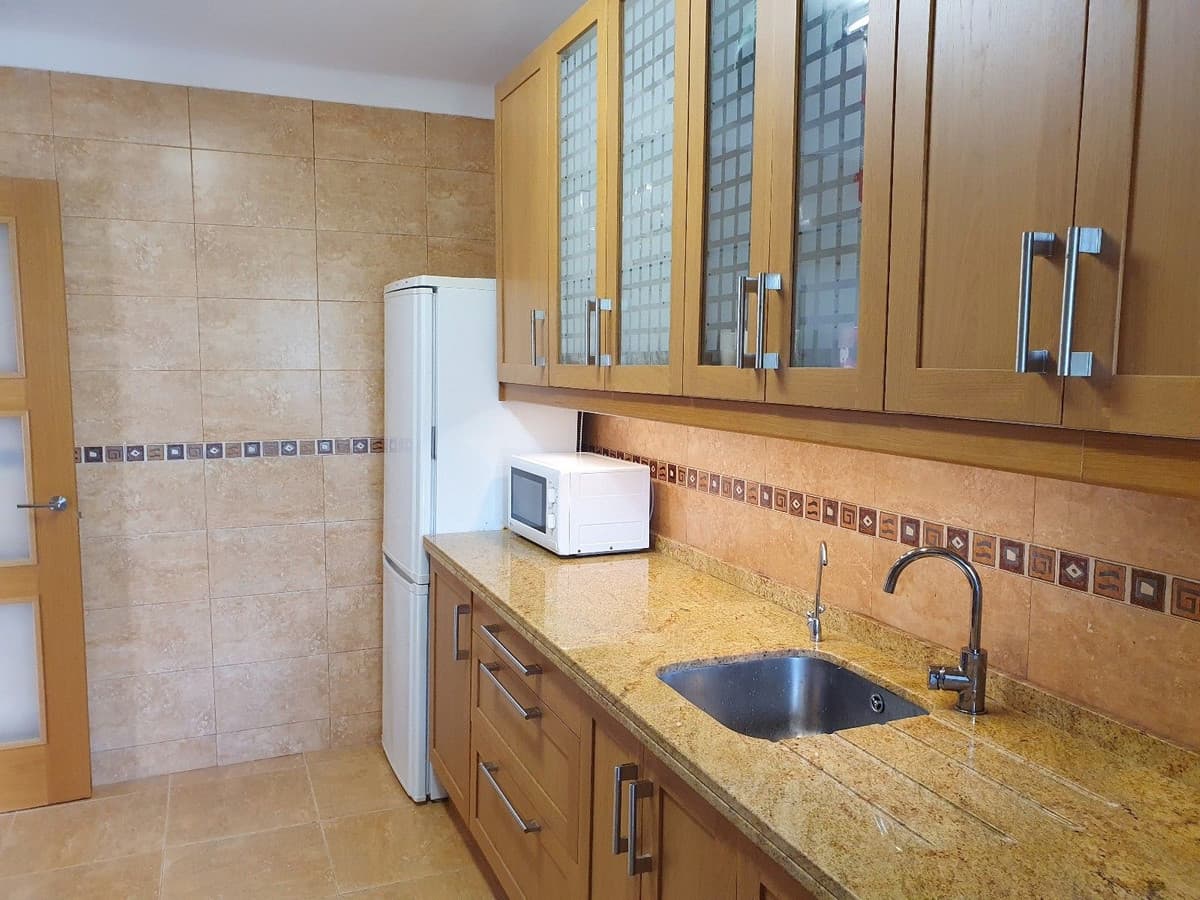 Top Floor Apartment in El Paraiso — photo 9 of 10