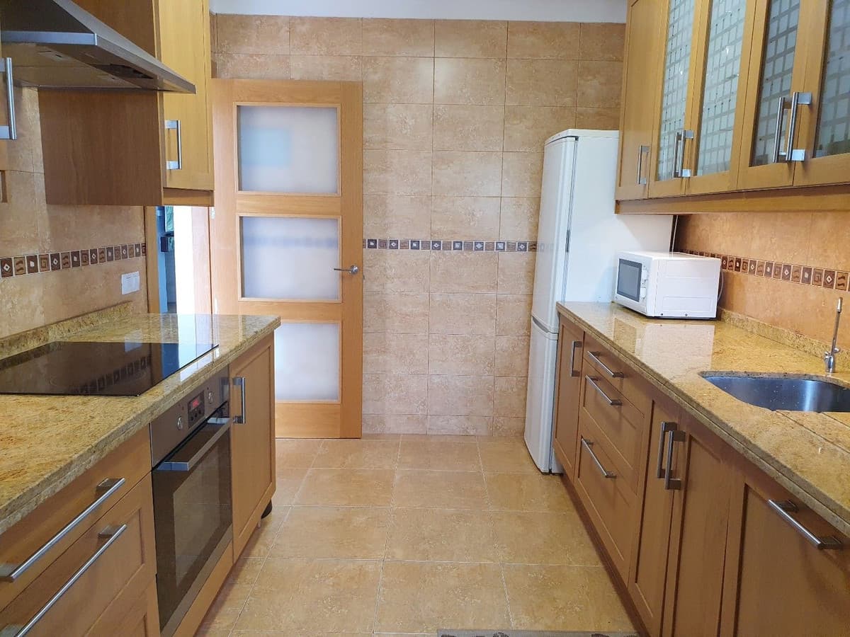 Top Floor Apartment in El Paraiso — photo 10 of 10
