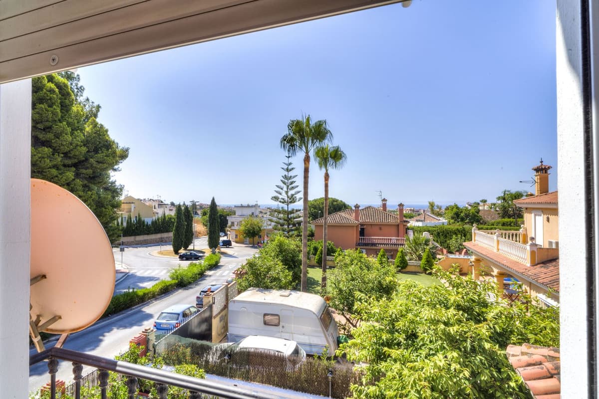 Detached Villa in Marbella — photo 5 of 10
