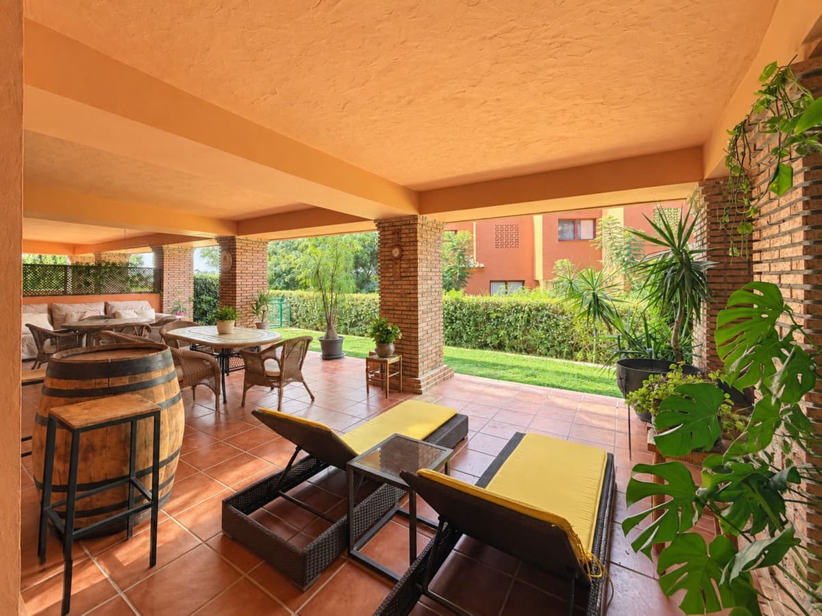 Ground Floor Apartment in Casares Playa — photo 3 of 10