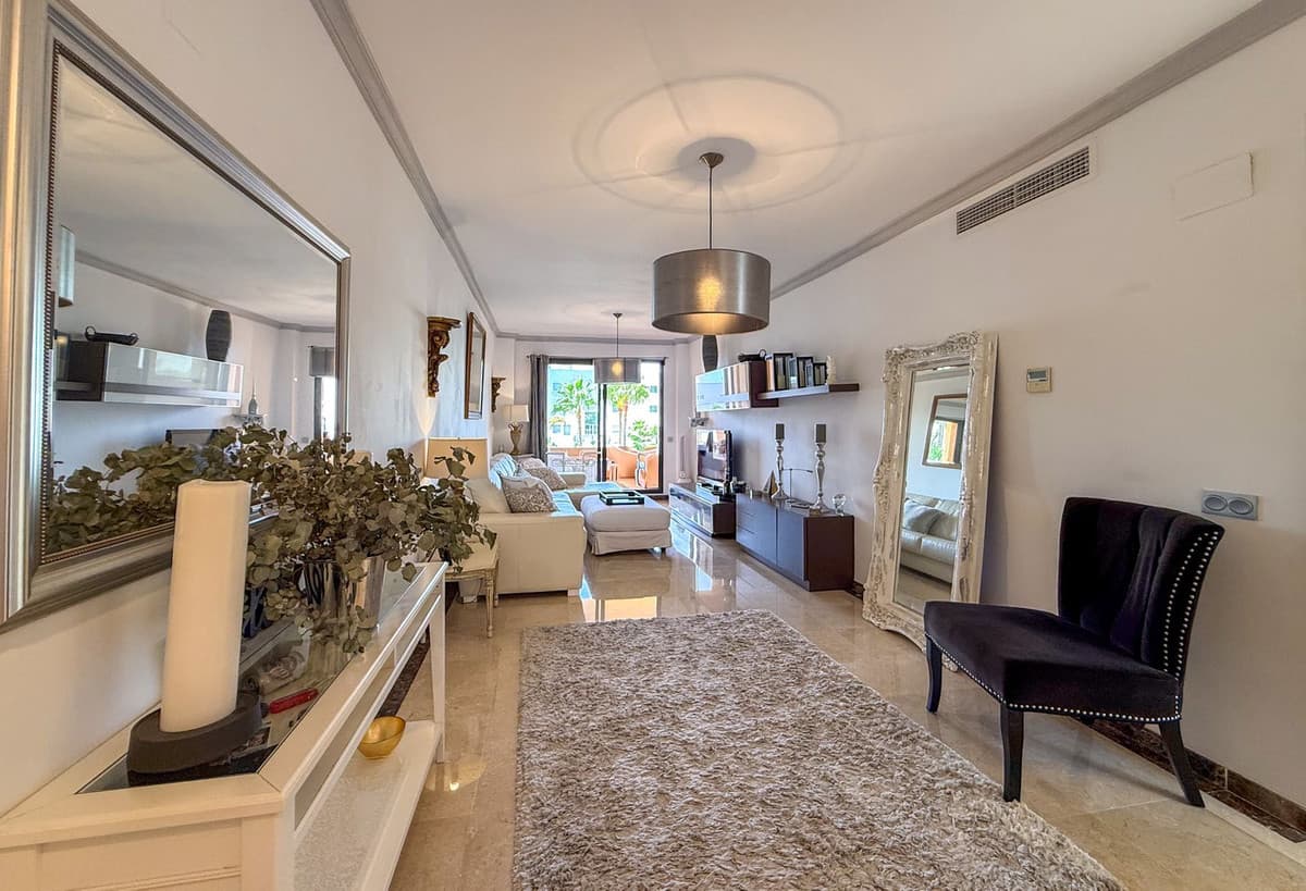 Middle Floor Apartment in La Cala de Mijas — photo 6 of 10