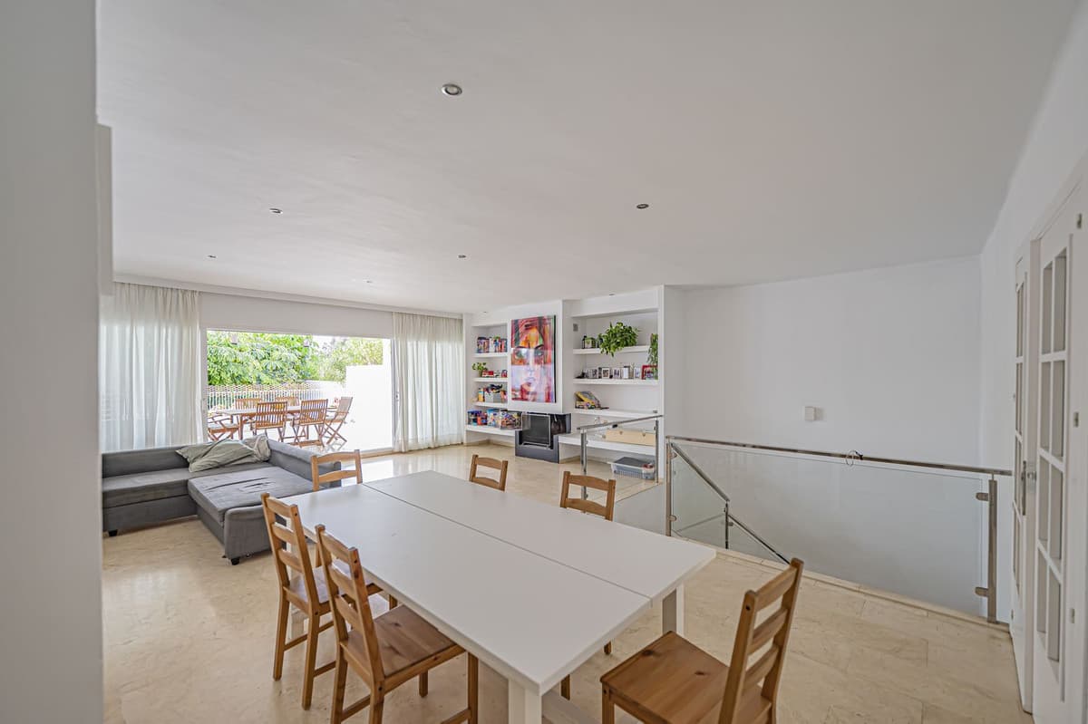 Ground Floor Apartment in Río Real — photo 9 of 10