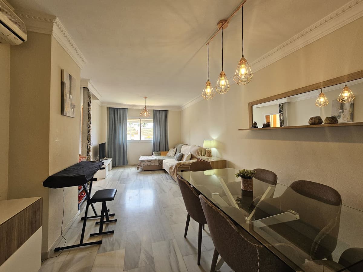 Middle Floor Apartment in Torremolinos — photo 7 of 10