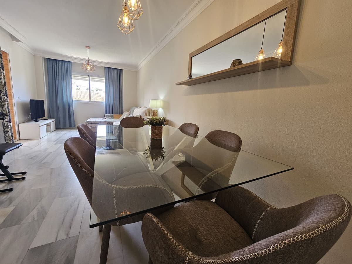 Middle Floor Apartment in Torremolinos — photo 10 of 10