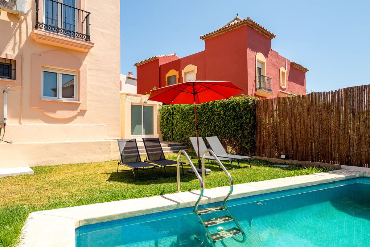 Semi-Detached House in Marbella — photo 2 of 10