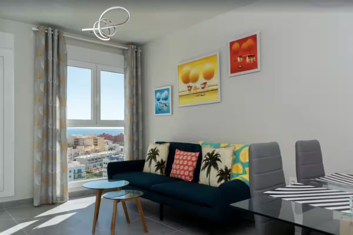 Middle Floor Apartment in Estepona — photo 4 of 10