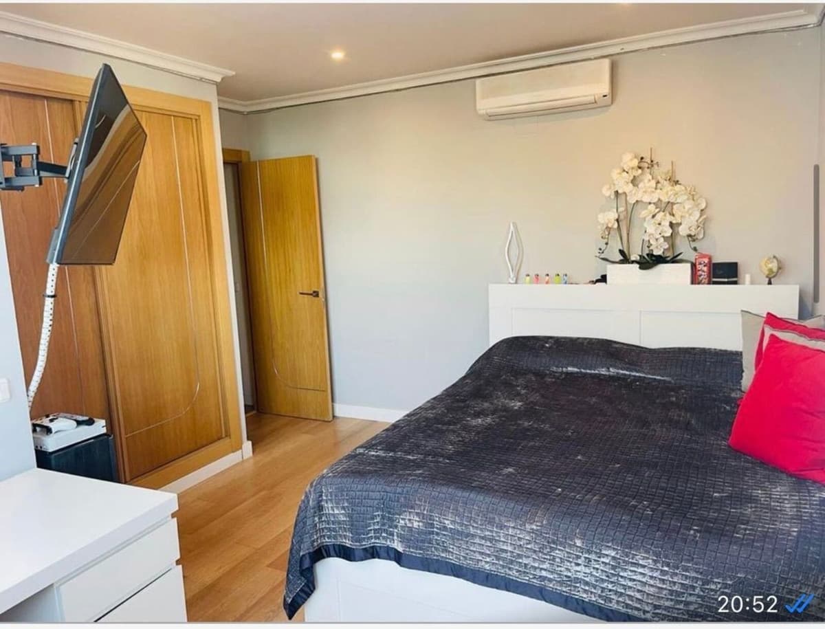 Middle Floor Apartment in Marbella — photo 9 of 10